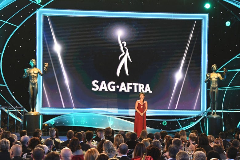 SAG-AFTRA President Gabrielle Carteris speaks onstage during the 24th Annual Screen Actors Guild Awards show at The Shrine Auditorium on January 21, 2018 in Los Angeles, California. / AFP PHOTO / Mark RALSTON (Photo credit should read MARK RALSTON/AFP/Getty Images)